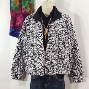 Zebra black and white zip front jacket M